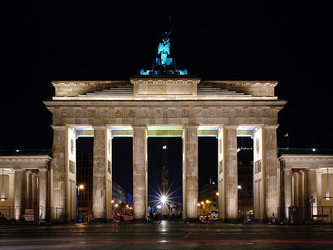 Fotos Brandenburger Tor - Blick nach Osten | Berlin