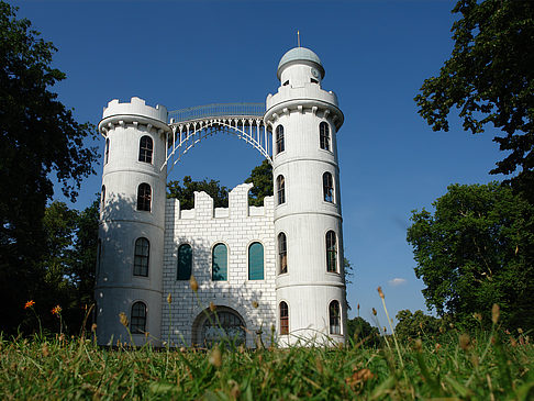 Foto Schloss auf der Pfaueninsel - Berlin