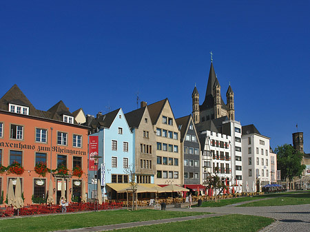 Foto Groß St Martin hinter Fischmarkt - Köln