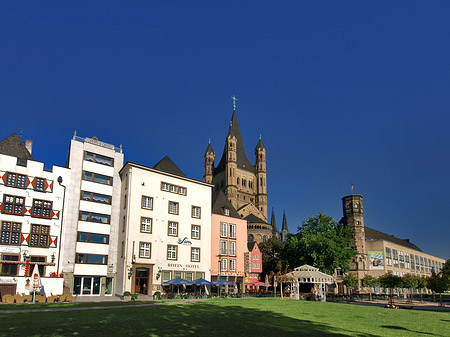 Groß St Martin hinter Fischmarkt Foto 